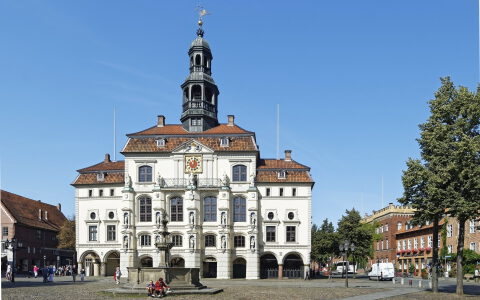 Rathaus Lüneburg - Foto: Makalu, Pixabay
