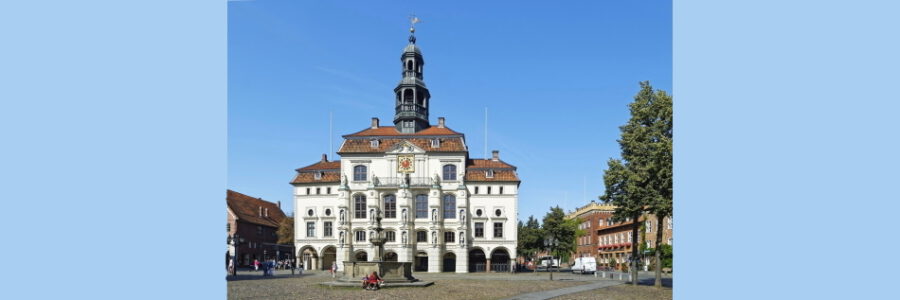 Rathaus Lüneburg. Foto: Makalu, Pixabay.