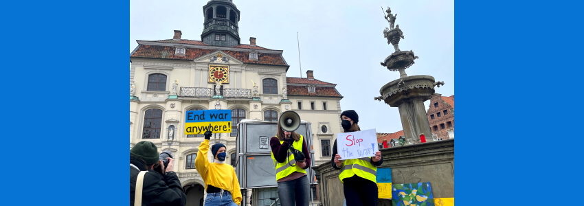 Fridays for Future: Demonstration gegen den Ukraine-Krieg 2022. Foto: Hansestadt Lüneburg.