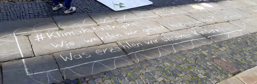 Was erzählen wir unseren Kindern? - Klimastreik 23.09.2022 - Lüneburg. Foto: Lüne-Blog.