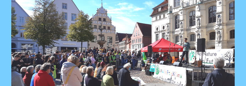 Globaler Klimastreik am 23.09.2022. Marktplatz Lüneburg. Foto: Lüne-Blog.