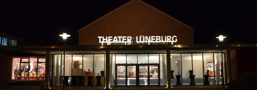 Theater Lüneburg. Außenansicht. Foto: kozycki.