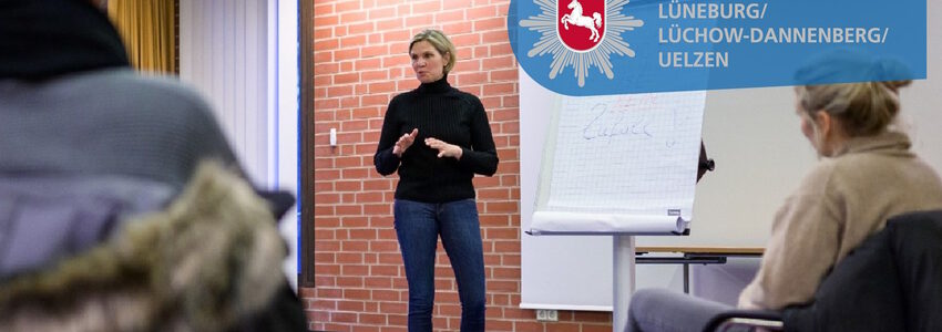 Vortragsreihe der Polizei Lüneburg "Wie schützen sich Frauen?"