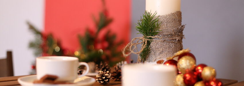 Weihnachtliche Kaffeetafel. Foto: XXL74ru, Pixabay.