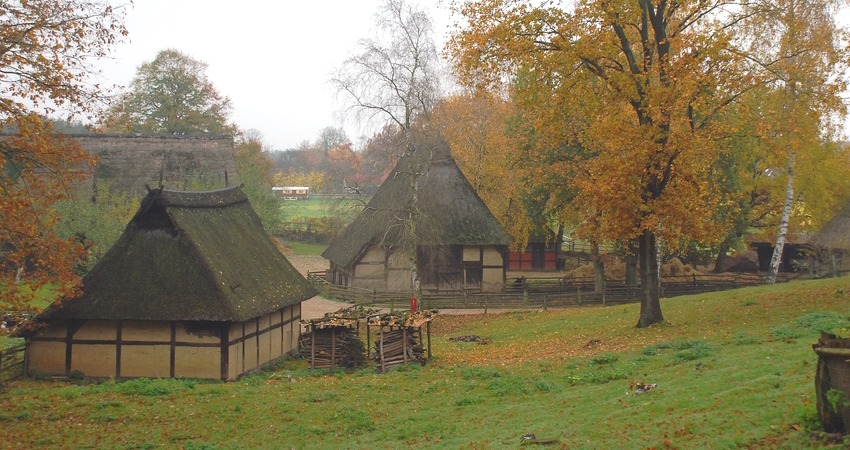 Freilichtmuseum Kiekeberg: Historische Gebäude. Foto: FLMK.