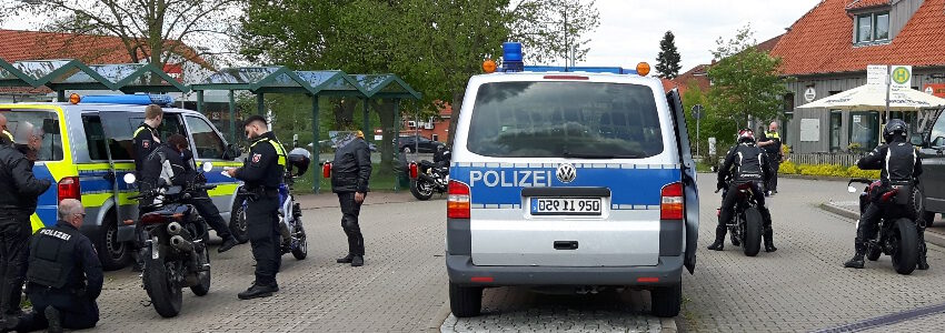 Foto: Polizeiinspektion Lüneburg/Lüchow-Dannenberg/Uelzen. Kontrollen am 7. Mai 2023 in Amt Neuhaus.