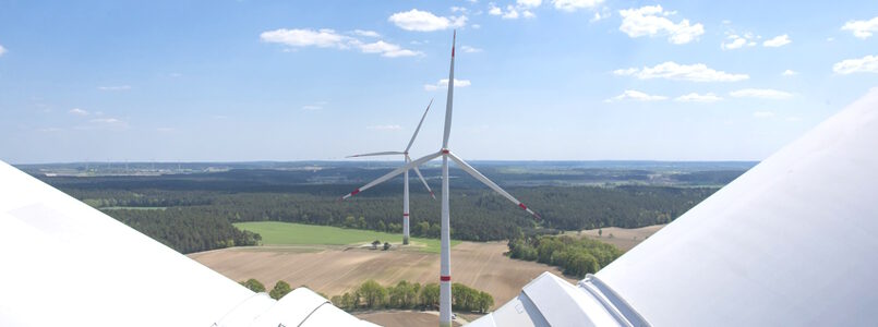 Windpark Thomasburg - Blick über die Anlagen. Foto: EWS Schönau.