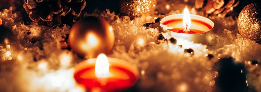 Advent und Weihnachten: Kerzen. Foto: Edyta Stawiarska, Pixabay.