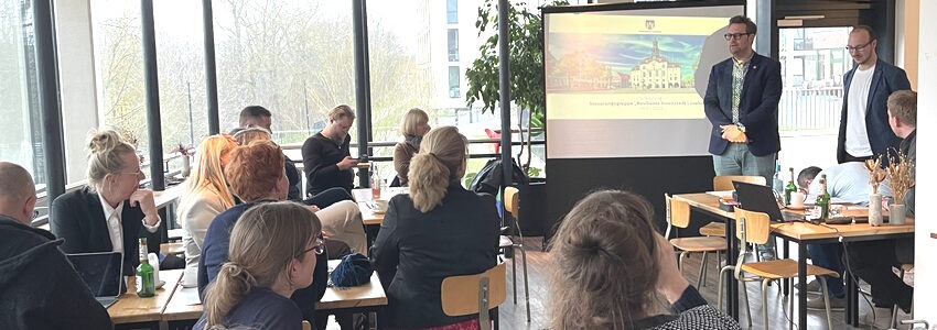 Sitzung der Steuerungsgruppe „Resiliente Innenstadt Lüneburg“ im März 2023 Foto: Hansestadt Lüneburg.
