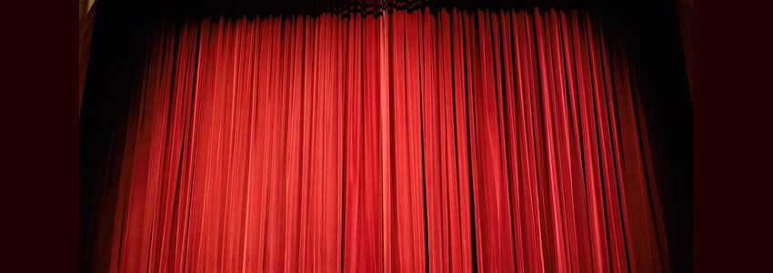 Theatervorhang. Foto: Pixabay.