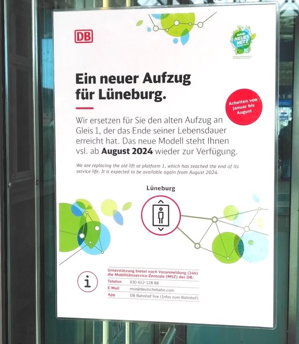 Information der Bahn für die Reisenden. Foto: A. Friese.