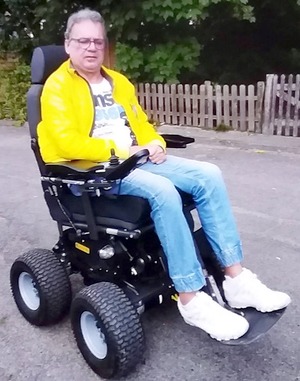 Foto: VCD Elbe-Heide. Andreas Nitschke in seinem Rollstuhl.