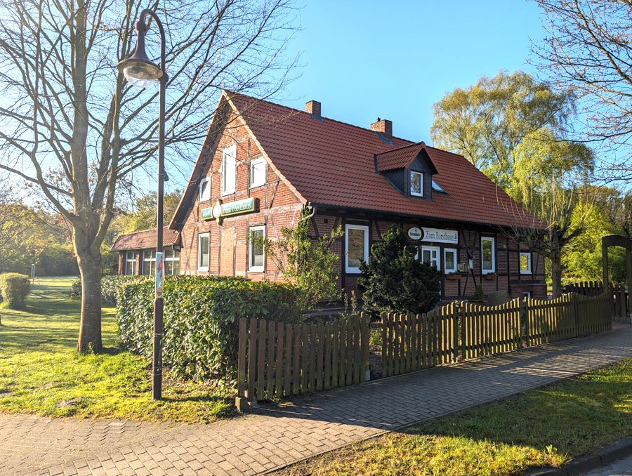 Gaststätte Zum Forsthaus in Bardowick. Foto: Klaus Stehr.