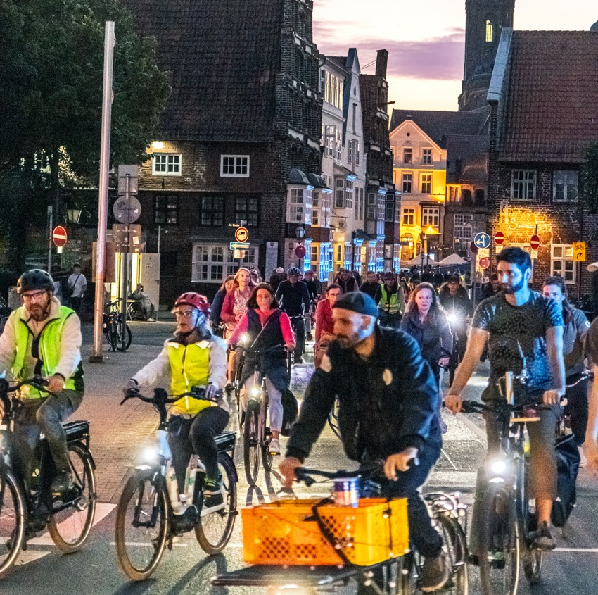 Night Ride durch Lüneburg am 19.09.2024. Foto: Malte Hübner.