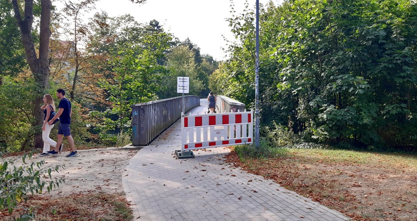 Renovierungsbedürftig: Die Brücke am Wandrahmpark. Foto: Lüne-Blog.