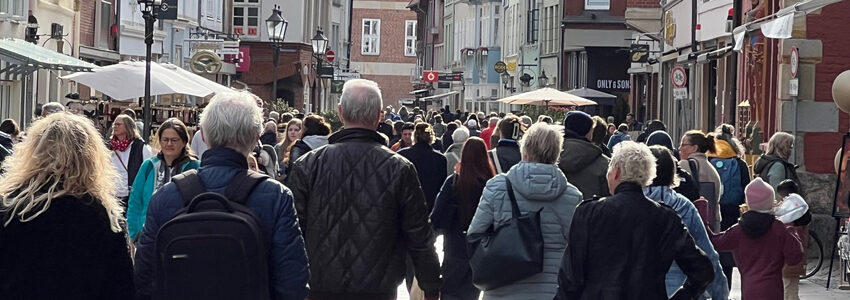 Viel Betrieb in der Innenstadt. Foto: Hansestadt Lüneburg.