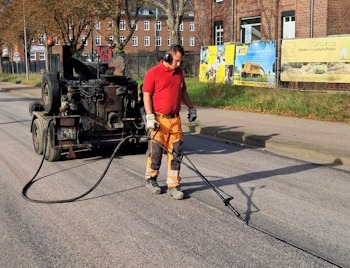 Die Arbeiten am 5-Jahres Plan werden 2025 fortgesetzt, um stark sanierungsbedürftige Straßen wieder instand zu setzen. Foto: Hansestadt Lüneburg.