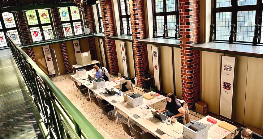 Briefwahlbüro im Hansekontor. Foto: Hansestadt Lüneburg.