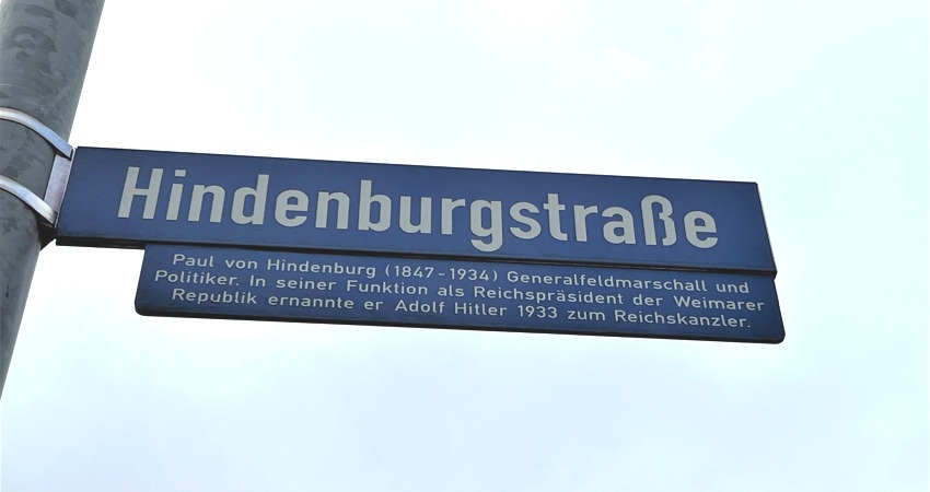 Hindenburgstraße - Straßenschild. Foto: Hansestadt Lüneburg.