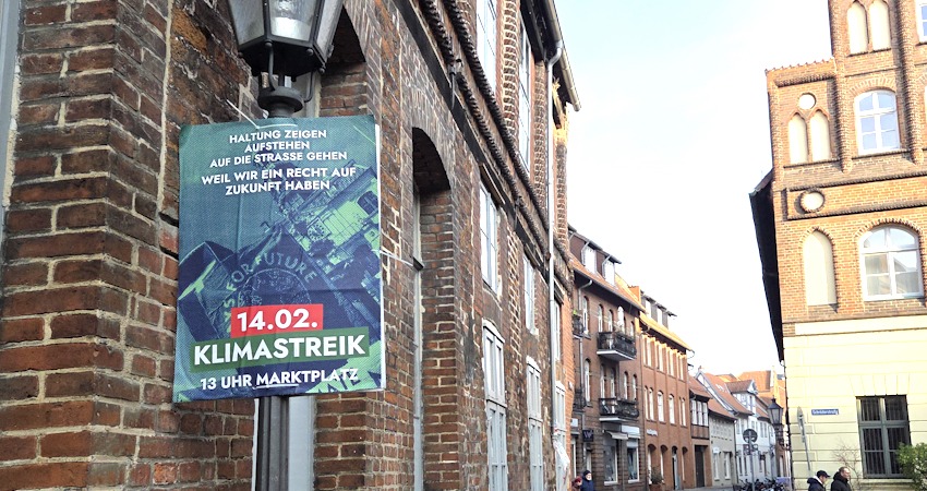 Plakat in der Katzenstraße Lüneburg. Foto: Lüne-Blog