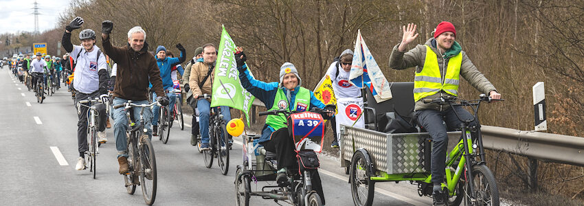 Foto: Malte Hübner. Lüneburg: Fahrraddemo gegen A39 am 16.03.2025.