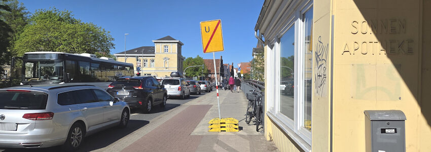Baustelle: Ende der Umleitung. Schild Lünertorstraße, April 2025.