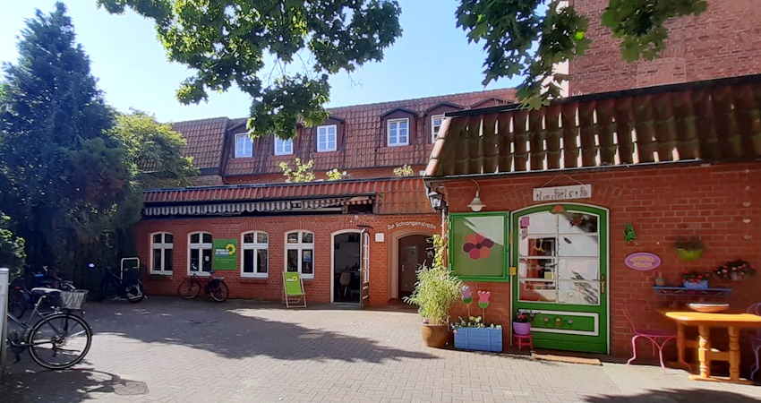 Parteibüro Die Grünen, Schröderstraße (Hof), Lüneburg. Foto: Lüne-Blog.
