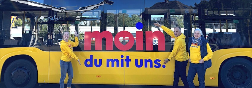 Foto: MOIN. Im kreiseigenen Betrieb MOIN ist schon alles vorbereitet und man freut sich auf die Fahrten mit dem Adventsshuttle.