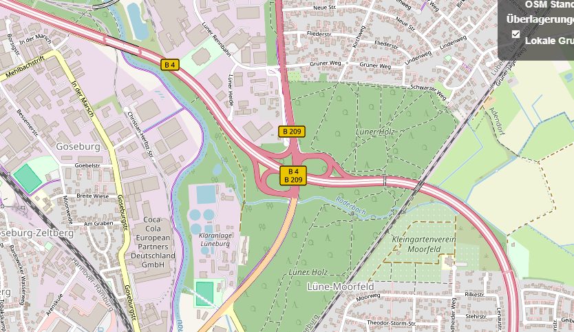 Lüneburg: Kreuzungsstelle B4/B209 bei Adendorf / Lüne. Karte: OpenStreetMap Mitwirkende.