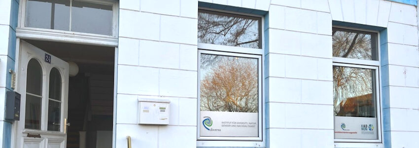 Foto: M. Mangold. Eingangsbereich diversu / KADNON.