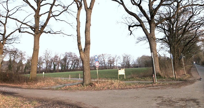 Foto: privat. Hier ist der Bauwagenplatz geplant. Beide Naturschutzverbände - NABU und BUND - üben heftige Kritik an der Wahl der Fläche.