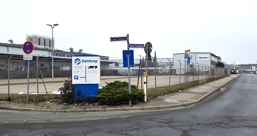 Foto: Lüne-Blog. Firmensitz von Yanfeng in Lüneburg, Lüner Rennbahn.