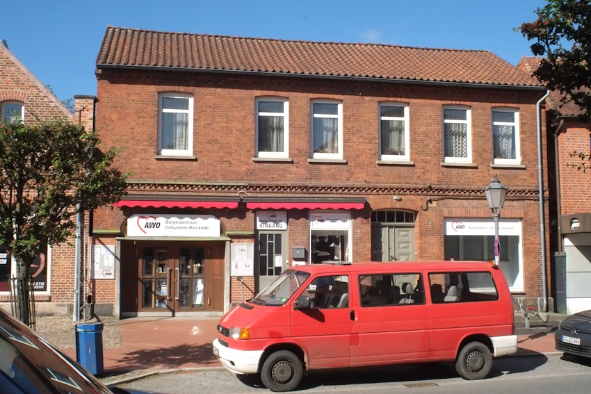 Foto: E. Nau. Die AWO in Bleckede, Breite Straße 39 - Außenansicht.