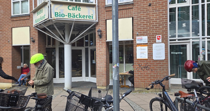 Foto: Lüne-Blog. Rechts im Bild der Eingang zum Opferhilfebüro, Opferhilfebüro,
Bei der St. Lambertikirche 8 in Lüneburg.