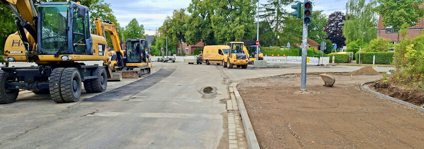 Foto: Hansestadt Lüneburg. Baustelle im Kreuzungsbereich Soltauer Straße / Munstermannskamp. Demnächst sollen die Arbeiten abgeschlossen sein.